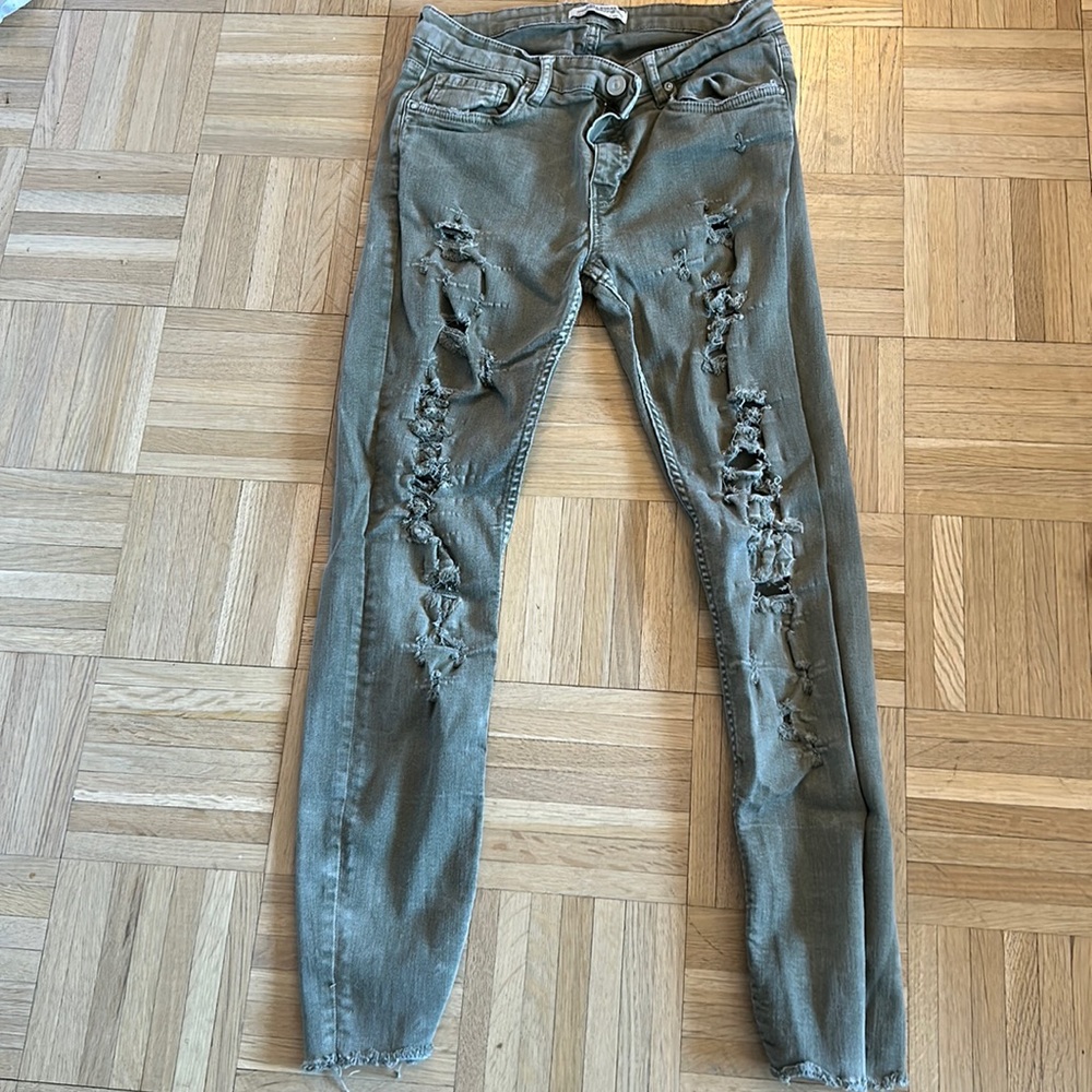 Zara skinny, stretchy ripped green/grey jeans